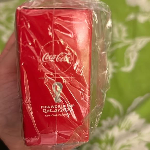 Coca-Cola FIFA World Cup Qatar Bluetooth Speaker with LED - Picture 3 of 4